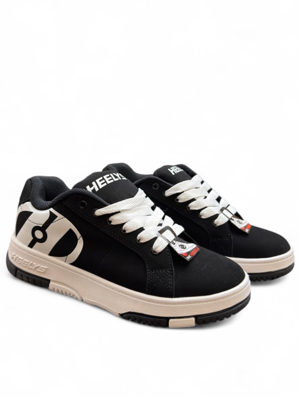 Heelys Kolect Black/White Shoes Size US 6Youth/ EU 38 (NWT)